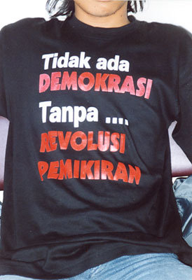 Tidak ada demokrasi tanpa...
